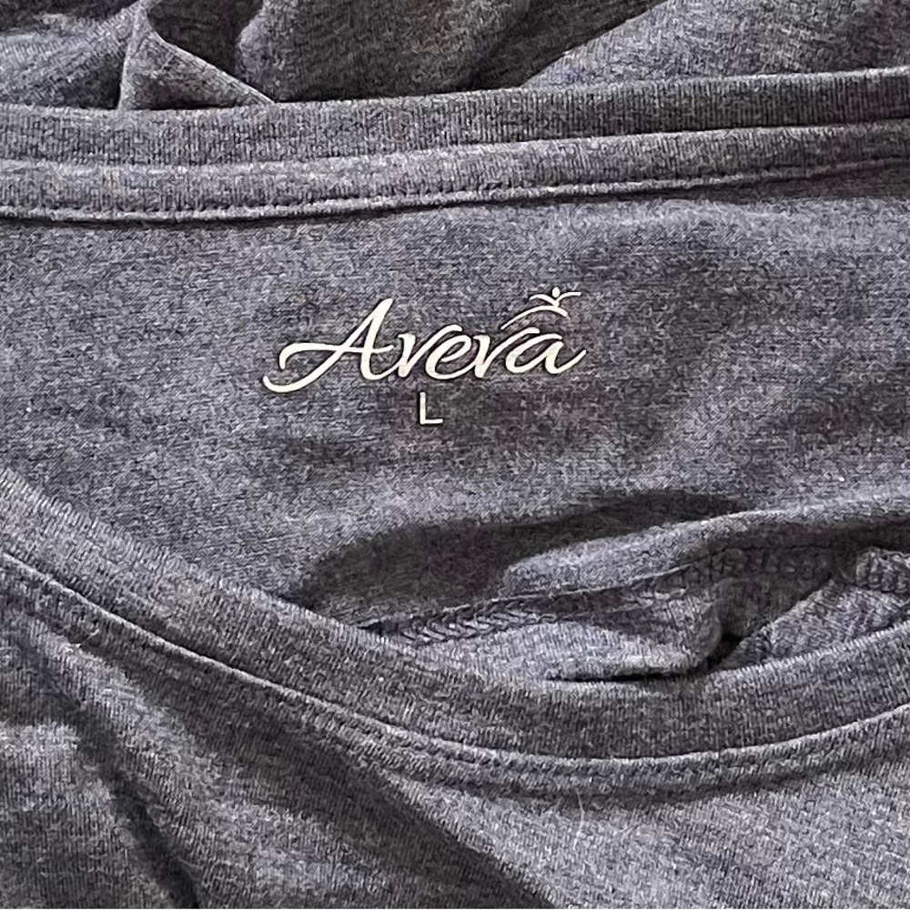 Aveva 3/4 sleeve tee top size Large- heather blue and contrast stitching NWT - Picture 6 of 6